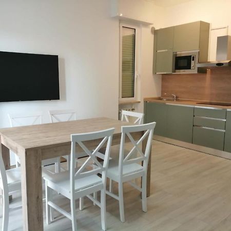 Апартаменты La Casa Di Nonno Stefano - Possibilita Box Privato Лоано Экстерьер фото