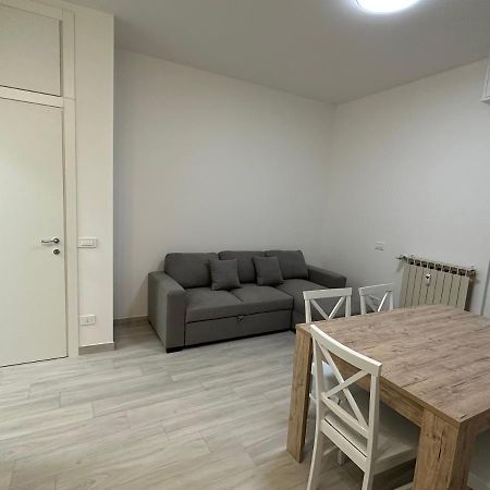 Апартаменты La Casa Di Nonno Stefano - Possibilita Box Privato Лоано Экстерьер фото